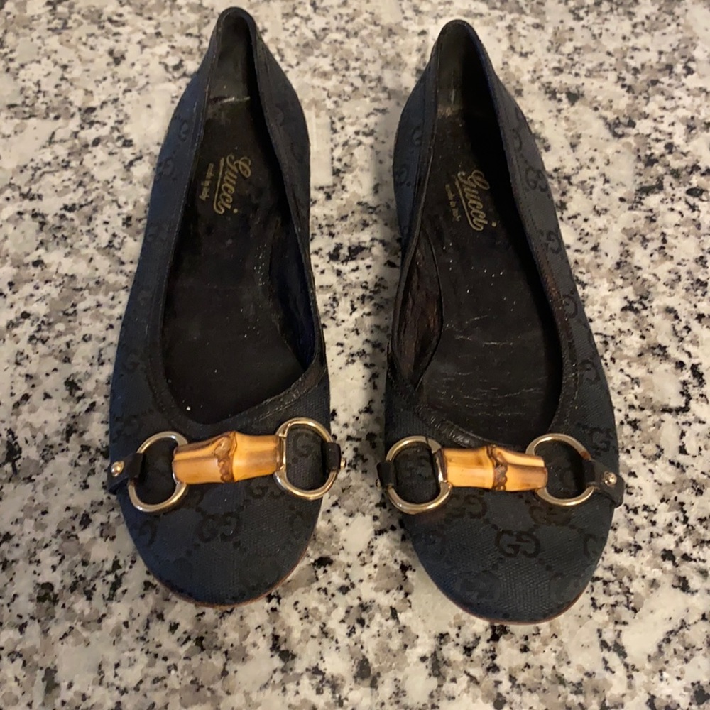 Gucci logo flats black canvas
